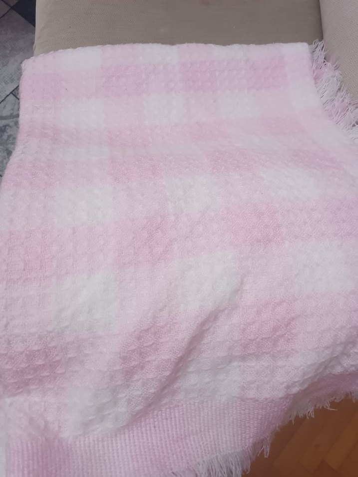 #KADIN #BATTANİYE #PİKE #YATAK #ÖRTÜSÜ #YASTIK #KIRLENT #KOLTUK - Görsel 2