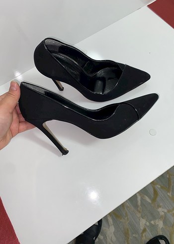 38 Beden Siyah Modern Klasik Stiletto Topuklu Ayakkabı