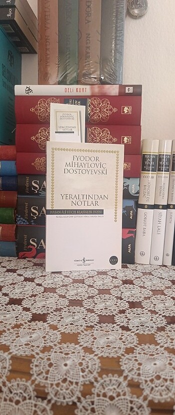 İş Bankası Kültür Yayınları / Fyodor Mihayloviç Dostoyevski / Ye