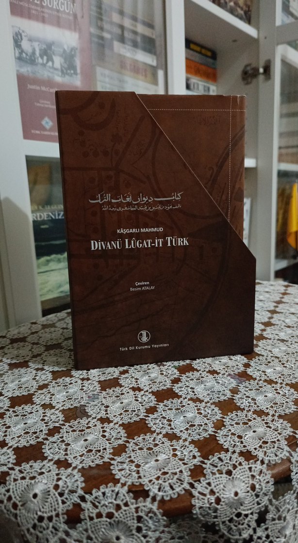 Osmanlıca Türkçe Divanü Lügati't Türk Kitap Seti - Görsel 2