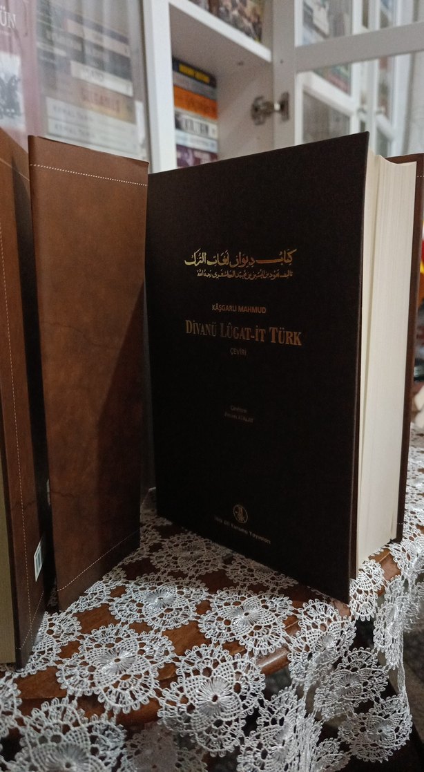 Osmanlıca Türkçe Divanü Lügati't Türk Kitap Seti - Görsel 5