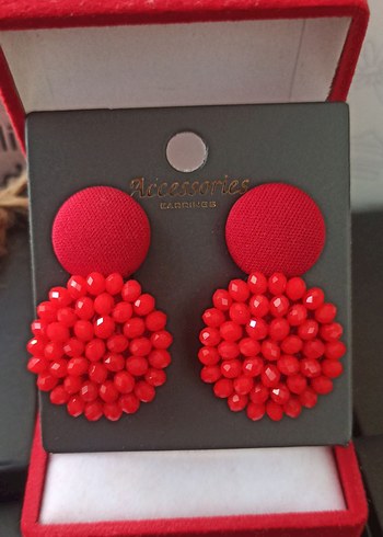 Accessorize Kırmızı Boncuklu Mini Küpe