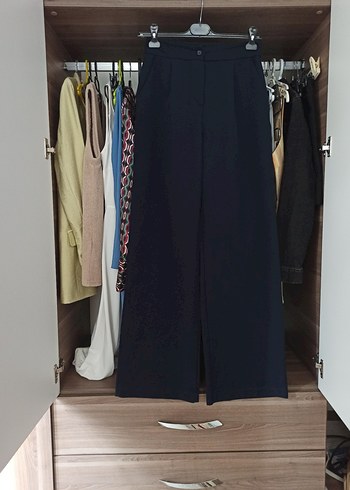 Trendyol & Milla Lacivert Kadın Kumaş Pantolon