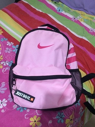 nike sırt çantası