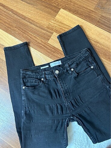 Mango Jean