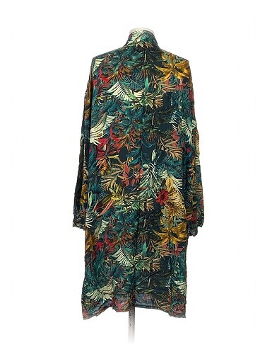 44 Beden LC Waikiki Kimono %70 İndirimli.