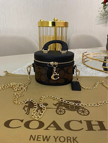 Coach mini crossbag