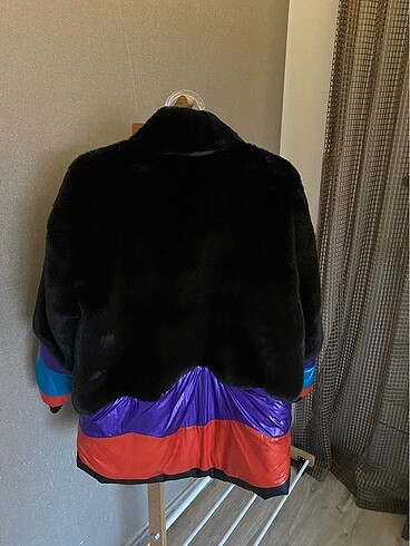 Kürk detaylı mont - Görsel 6