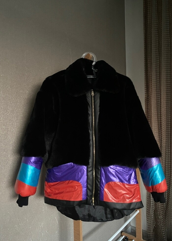 Kürk detaylı mont - Görsel 2