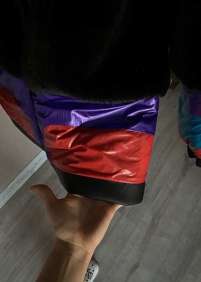 Kürk detaylı mont - Görsel 5