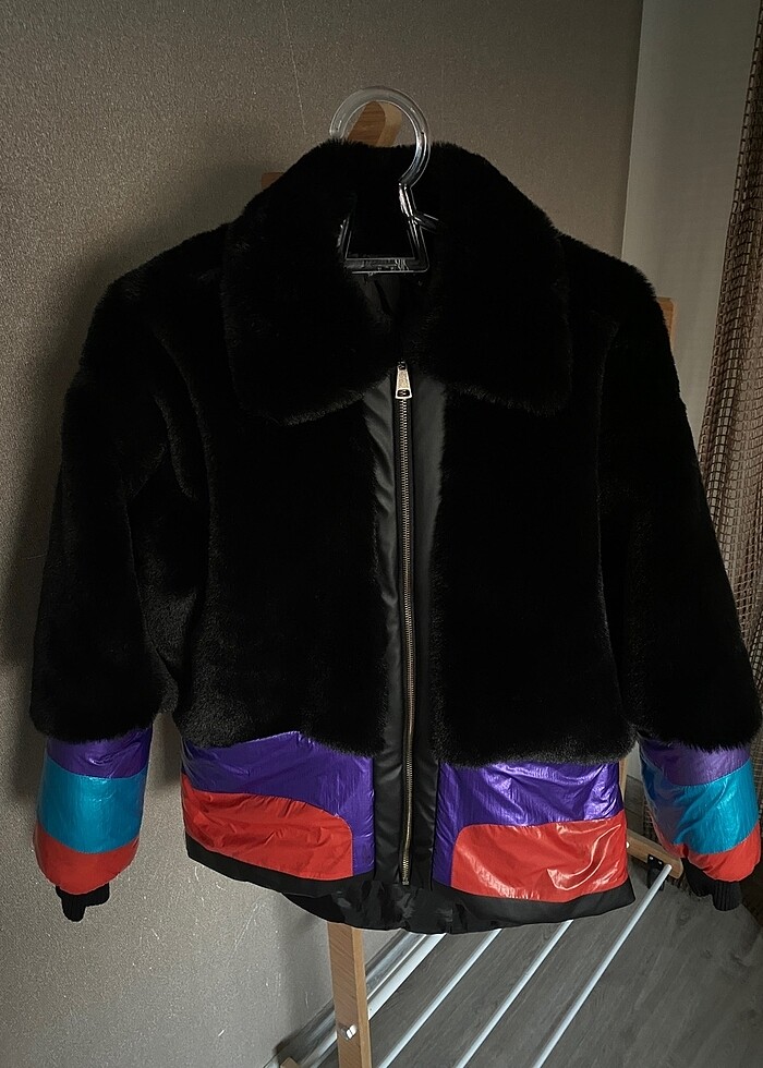 Kürk detaylı mont - Görsel 4