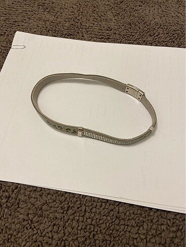 Kendinden desenli taşlı bileklik takma kısmı mıknatıslıdır - Görsel 5