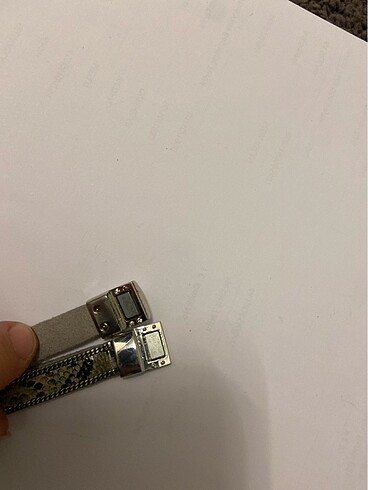 Kendinden desenli taşlı bileklik takma kısmı mıknatıslıdır - Görsel 4