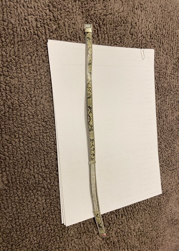 Kendinden desenli taşlı bileklik takma kısmı mıknatıslıdır - Görsel 3