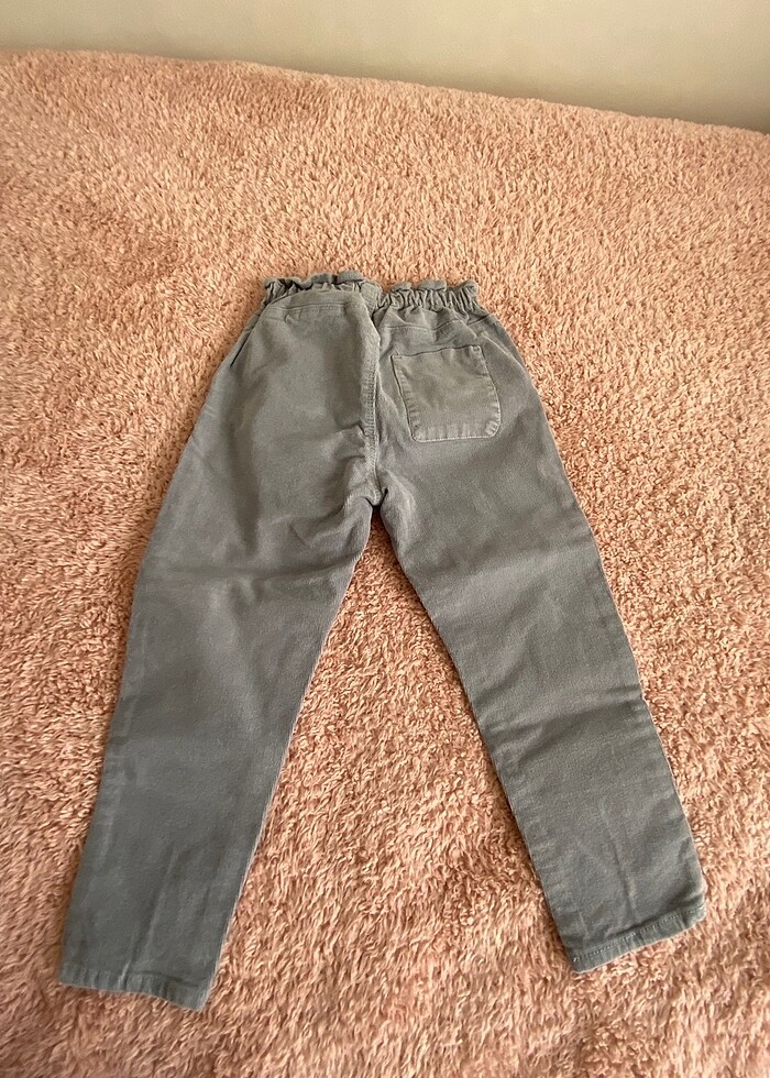 Kadife pantolon beli lastiklidir - Görsel 2