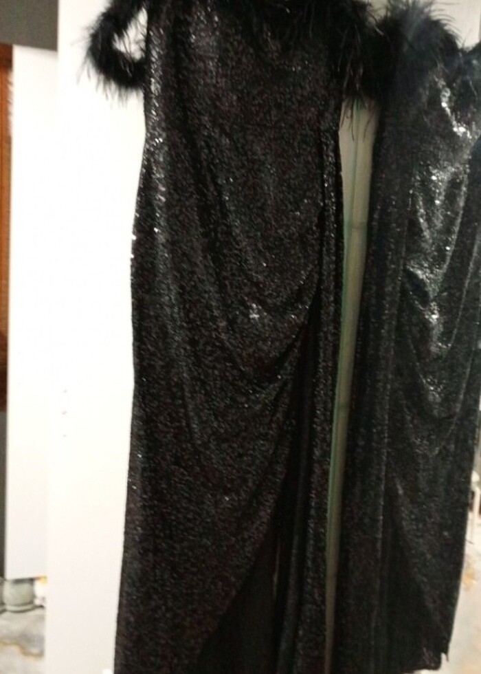 Siyah otris ip askılı size kadar yırtmac severek aldıgım esnek - Görsel 2