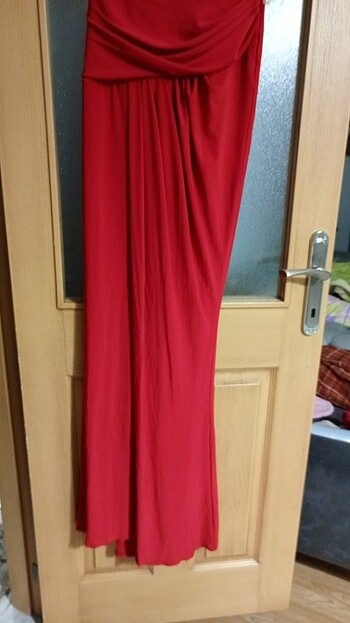 Kırmızı abiye - Görsel 2
