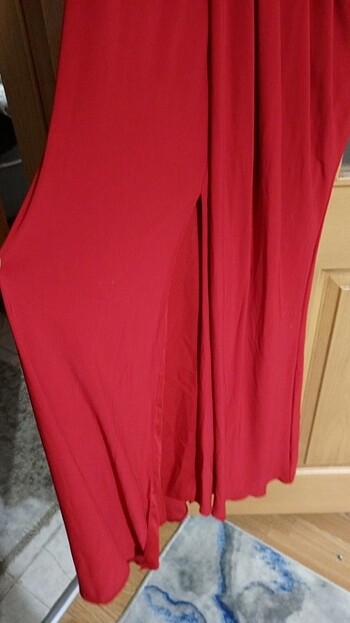 Kırmızı abiye - Görsel 5
