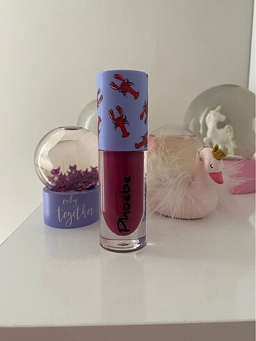 Revolution Friends Gloss