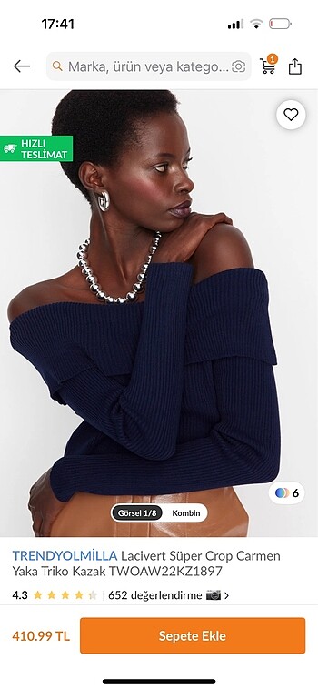 Crop carmen yaka