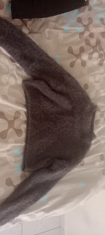 Peluş Crop Kazak