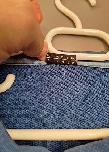 sweatshirt S-M beden dar kesim - Görsel 2