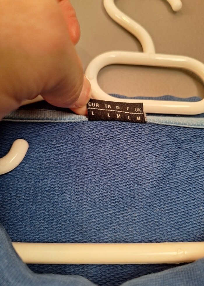 sweatshirt S-M beden dar kesim - Görsel 2