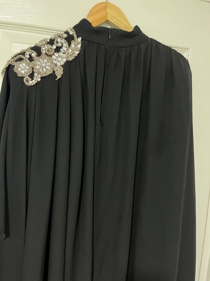 Siyah Drapeli Uzun Kadın Elbise - Görsel 4