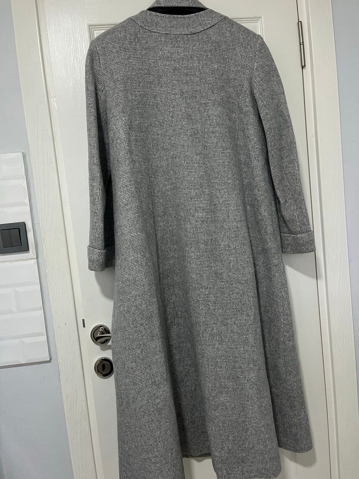 Açık Gri Uzun Kaban - Görsel 2