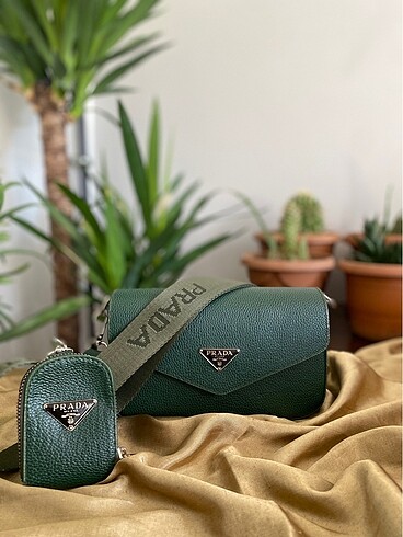 Prada baget çanta mini cüzdanlı