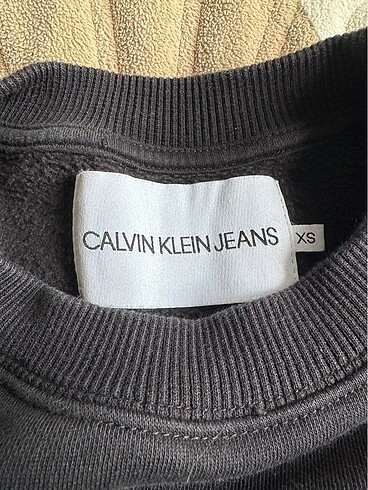 xs Beden orijinal calvin klein hoodie