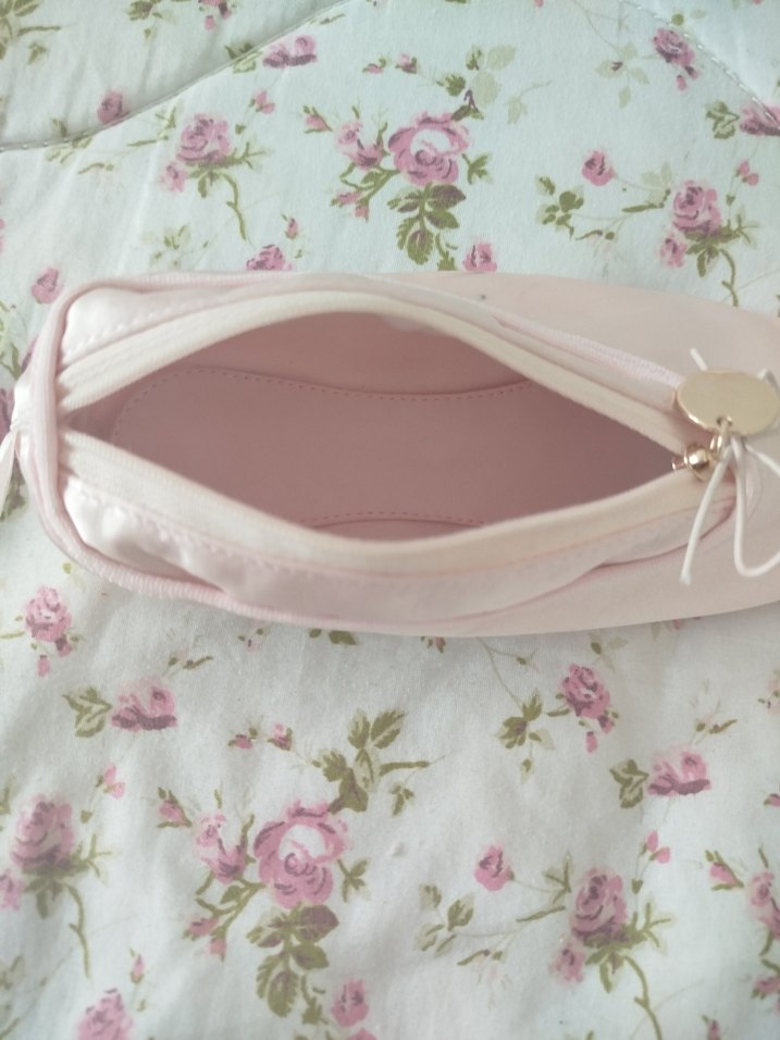 ballerina coquatte saten makyaj çantası - Görsel 4