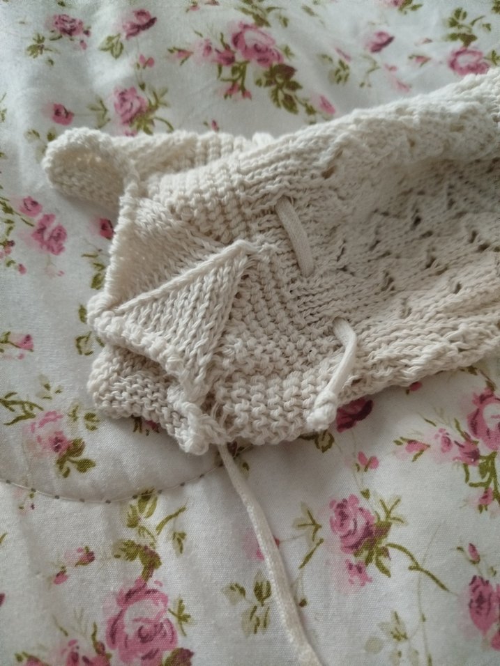 Nakışlı Bohem Örgü Beyaz V Yaka Kazak - Görsel 2