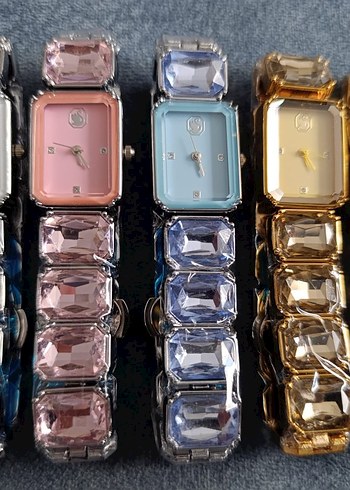 Beden çeşitli Renk Swarovski Model kristal taşlı saatler