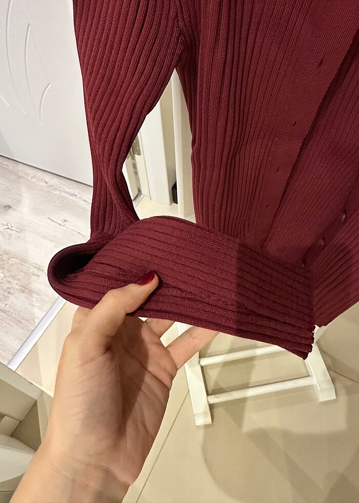 BORDO dugmeli triko kazak - Görsel 4