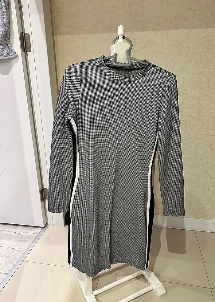 Kazayağı Desenli Elbise - Görsel 4