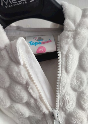 Kürklü Kapüşonlu Beyaz Kız Çocuk Ceketi - Görsel 2