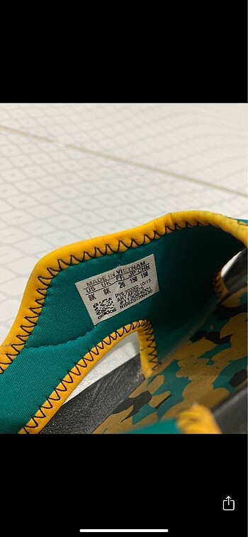 26 Beden yeşil Renk Adidas erkek çocuk sandalet