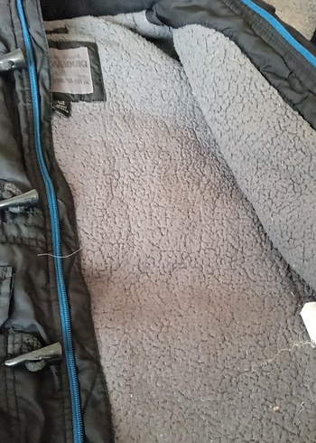 Erkek Çocuk siyah Kemerli Kaban - Görsel 2