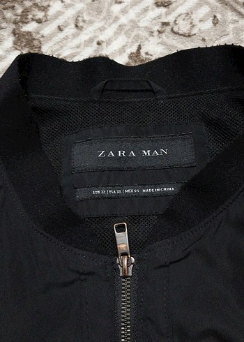 Zara Erkek Siyah Fermuarlı Streetwear Mont - Görsel 4
