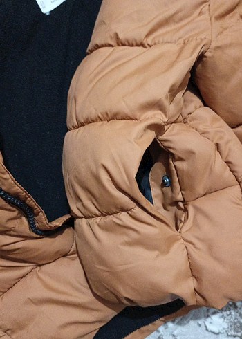 Kahverengi Kürklü Kapüşonlu Erkek Çocuk Mont - Görsel 4