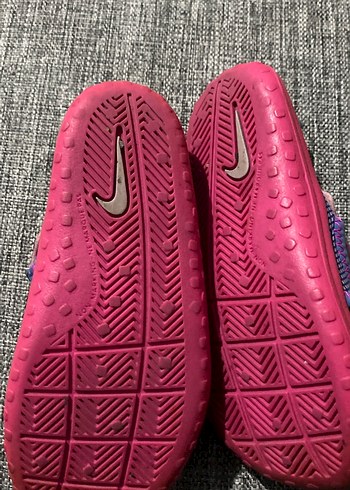 Mor Renkli Kız Çocuk Cırtcırtlı Terlik 17 cm alt tabanı - Görsel 3