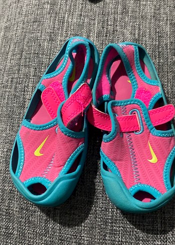 Tabanı 17 cm Kız Çocuk Renkli Bağcıksız Bantlı Terlik - Görsel 2