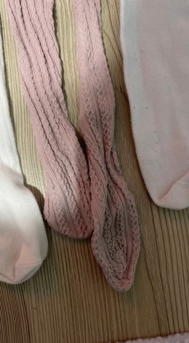 Kilotlu çorap kız - Görsel 4