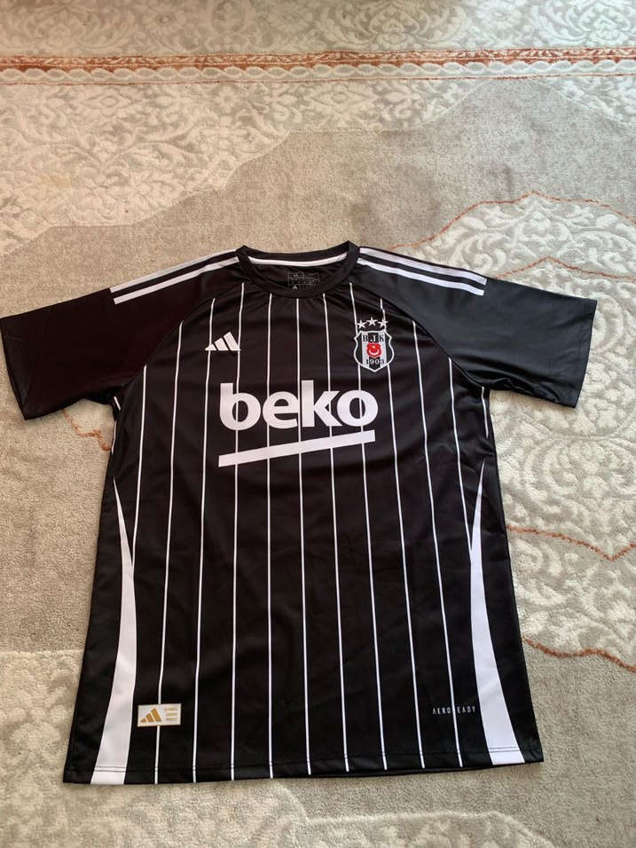 Sarı-siyah-lacivert kısa kollu erkek spor forması - Görsel 3