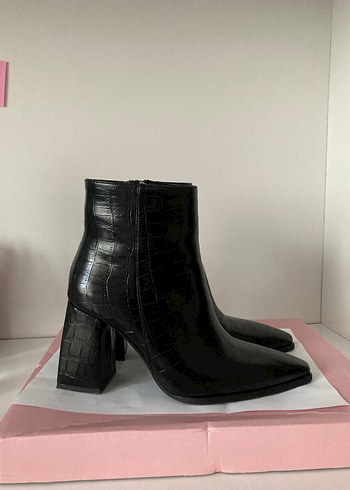 Nişantaşı Shoes Juanita Siyah Desenli Topuklu Bot - Görsel 5