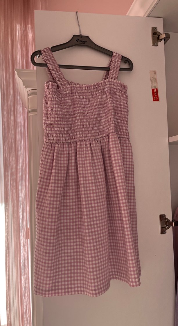 Pembe Kareli Midi Askılı Elbise - Görsel 2