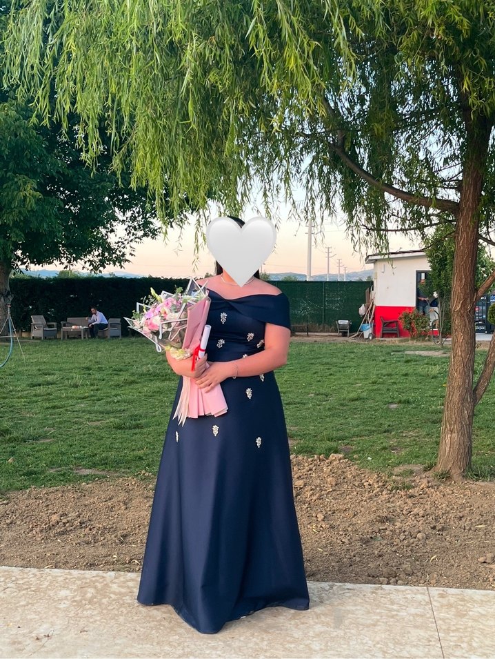 Uzun Taşlı Lacivert Abiye Elbise - Görsel 3