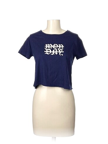 Koton T-shirt %70 İndirimli.