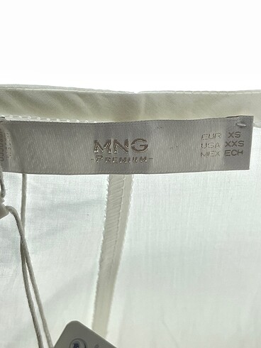 xs Beden beyaz Renk Mango Bermuda / Kapri %70 İndirimli.